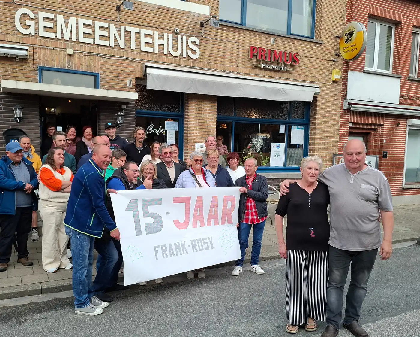 Frank en Rosina van ’t Oud Gemeentehuis verrassend uitgewuifd