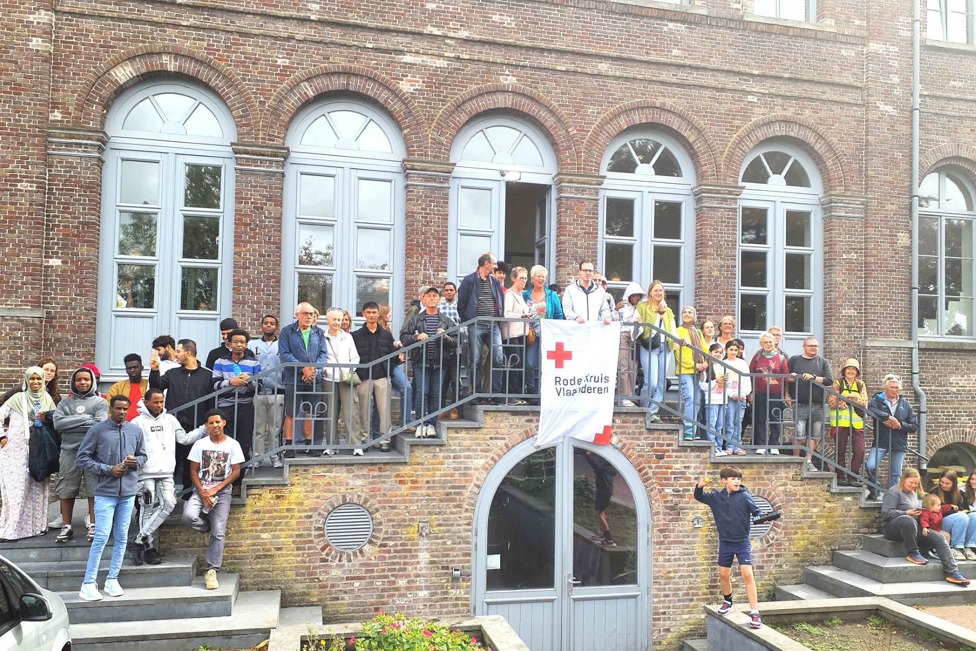 Samen wandelen met vluchtelingen 