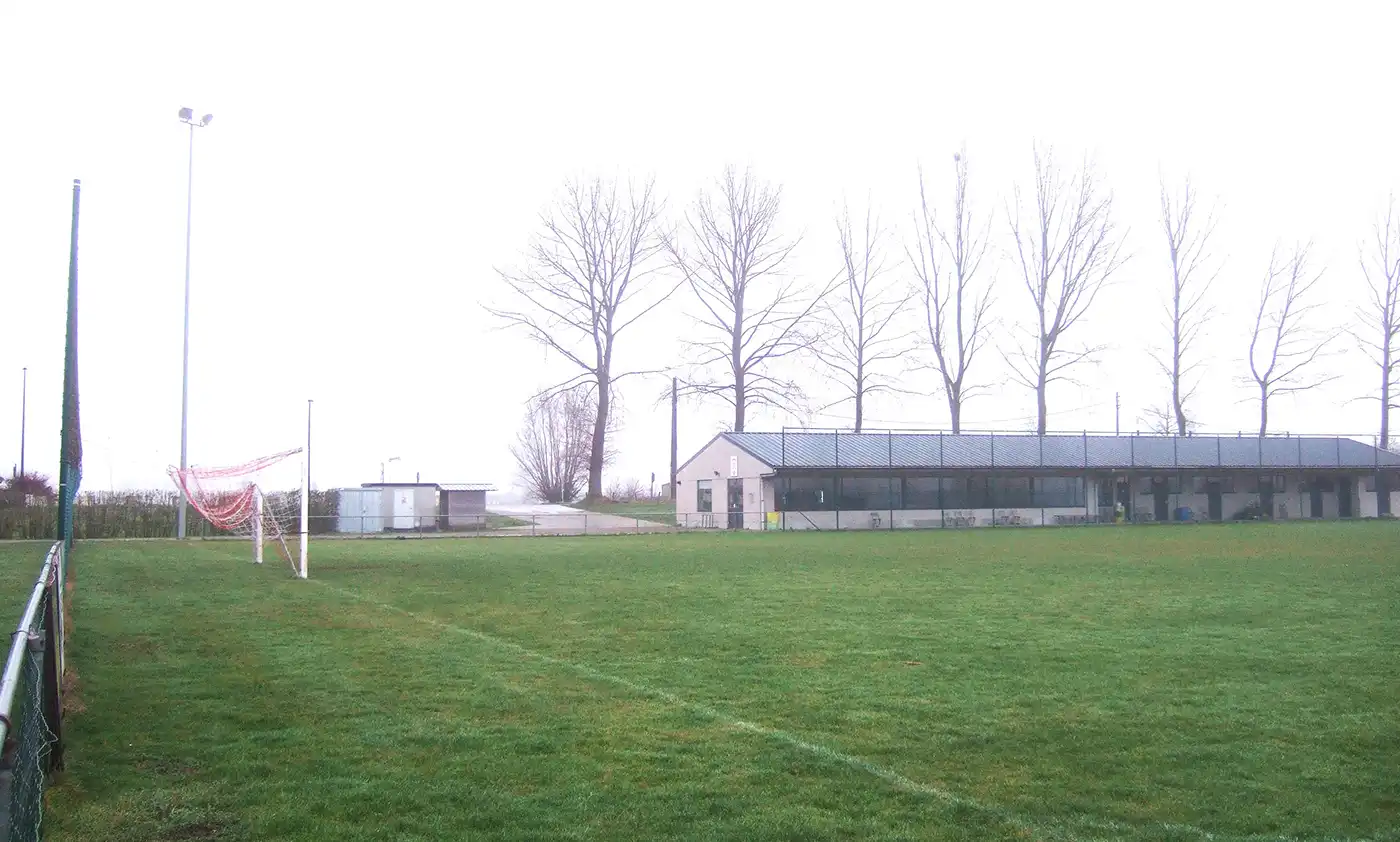 Opnieuw voetbal onder de Blekkersdijk ?